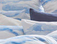 Bio Bettwäsche Kissen mit Wolken Design von Cotonea