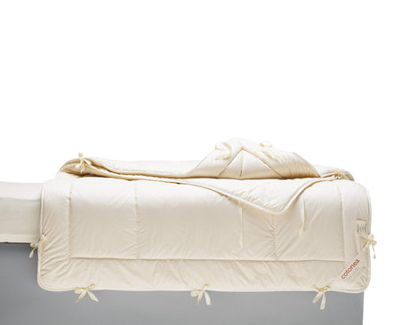 Vier-Jahreszeiten-Bettdecke aus Bio-Baumwolle mit Bio (kbT) Schafschurwolle Füllung