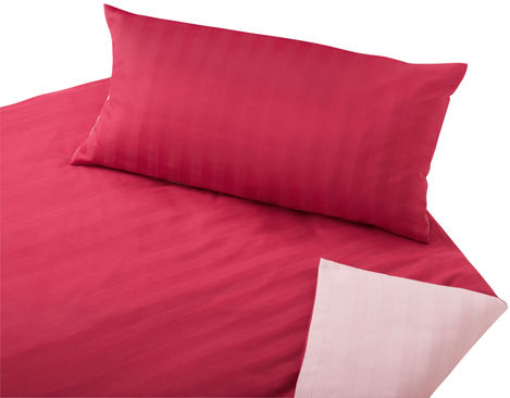 Cotonea Wendebettwäsche Satin Garnitur aus Bio-Baumwolle mit Streifen in Rubin Rot und Rosé