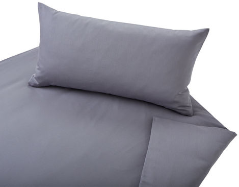 Satin Bettwäsche aus Bio-Baumwolle von Cotonea als Garnitur in Platin Grau