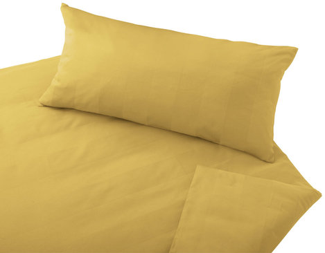 Satin-Bettwäsche Garnitur aus Bio-Baumwolle mit Webstreifen von Cotonea in Honig Gelb