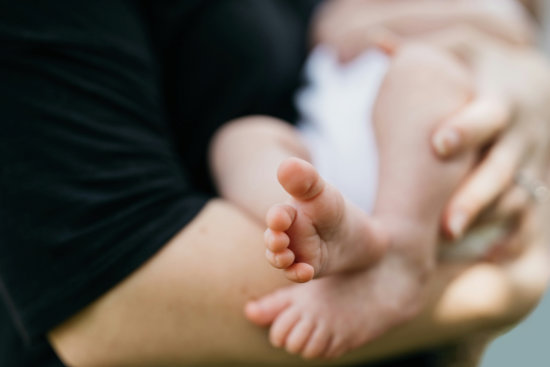 Cotonea Stilleinlagen und Stillkissen für Baby und Kind