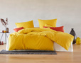 Bio Bettwäsche Edel-Linon im Schlafzimmer in Curry Gelb von Cotonea