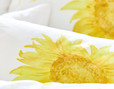 Detailansicht Design Bio Satin Bettwäsche Sonnenblume von Cotonea