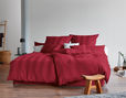 Satin Bettwäsche von Cotonea mit Webstreifen im Schlafzimmer in Cerise Rot